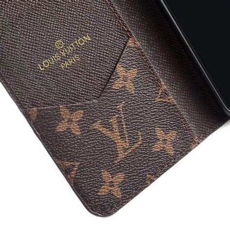 case iphone 12 pro louis vuitton|Louis Vuitton iPhone 12 wallet.